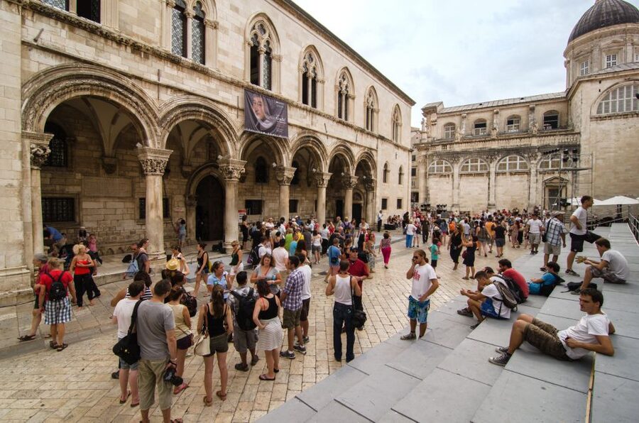 1.5-Hour Walking Tour of Dubrovnik's Old Town - Starting at Pile Gate and the Amerling Fountain