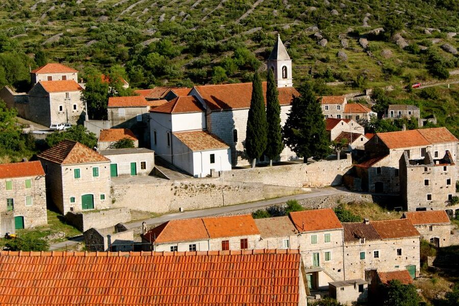 3-Hour Lavender Tour from Hvar - Velo Grablje and the lavender dessert