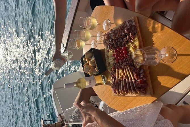 5 hours Private Kamenjak and Medulin Archipelago Tour - A private boat trip from Medulin