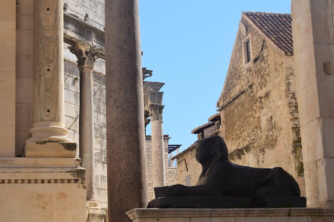 90-min Diocletian Palace Walking Tour - Riva, City Hall and the end of the route