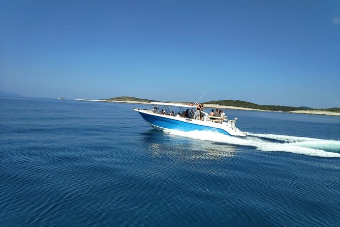 Adventurous Blue and Green Cave group tour - Stiniva Cove gives you an hour to swim