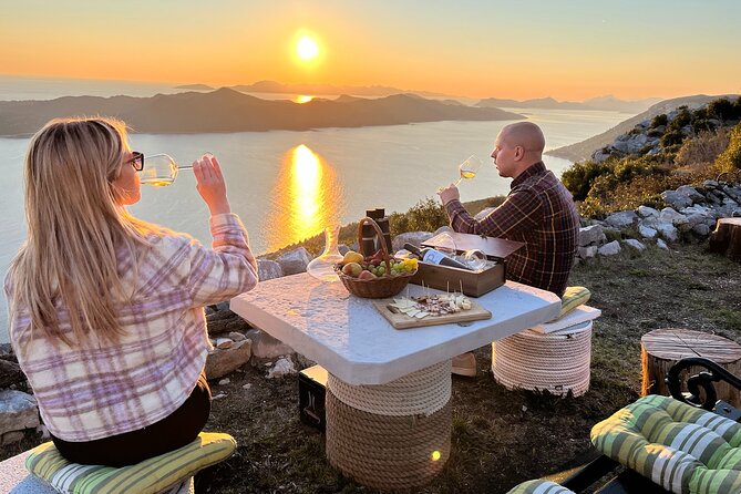 Authentic private viewpoint wine&dine tour - Why this eight-hour private outing works