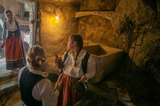 Back to the Roots - Ancient Island Interactive Experience - Learning the fisherman’s work