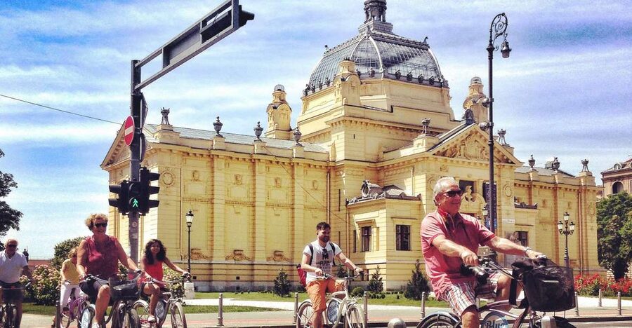 Best of Zagreb: 4-Hour Cycling Tour - What the guiding feels like