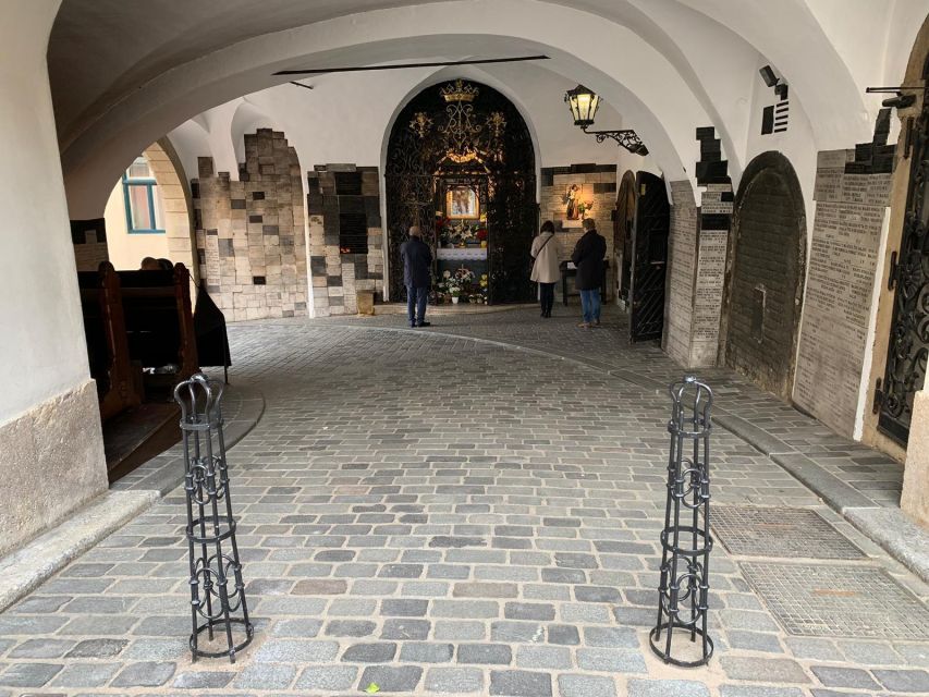 Best of Zagreb Walking Tour - Lotrščak Tower and the daily cannon