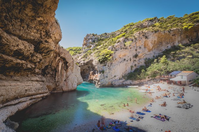Blue and Green Cave private speed boat tour - What Your Skipper Adds
