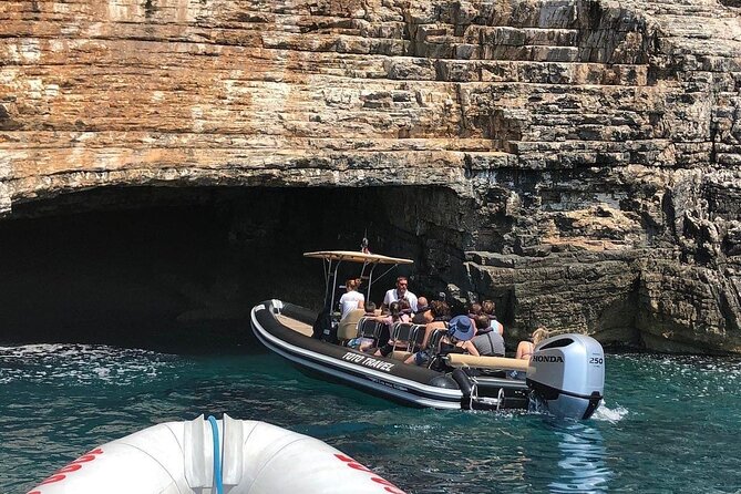 Blue Cave & 6 Islands Speedboat Tour From Split or Podstrana - Milna and the final hour on Brač