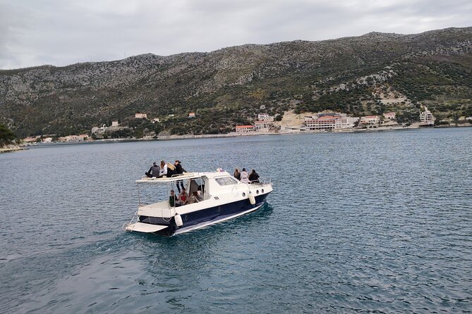 Blue Cave and caves Discovery Dubrovnik - Group Tour by Boat - Who should book this Dubrovnik cave tour?