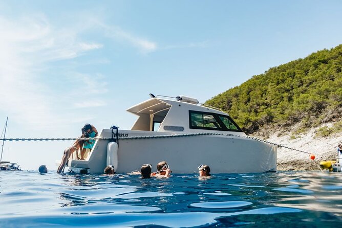 Blue Cave and Hvar 5 Islands full-day Speedboat Tour from Split - Stiniva Cove, swimming time, and expectations