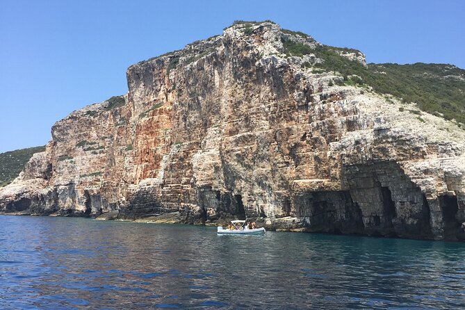 Blue Cave and Town Hvar with 5 Island Boat Tour - The Green Cave on Ravnik