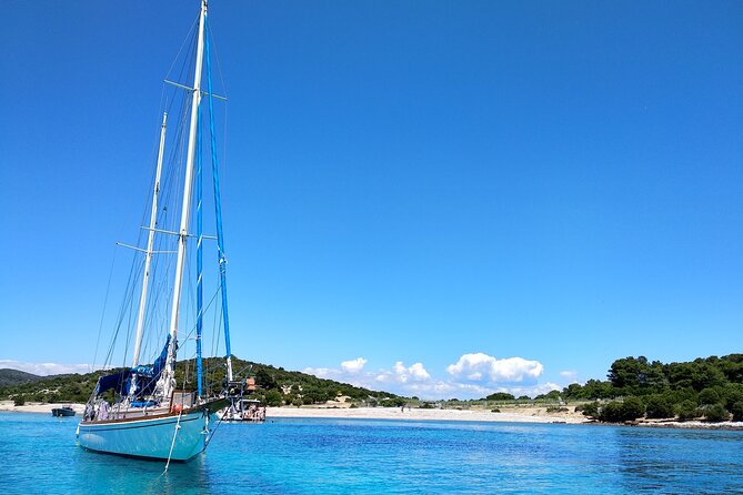 Blue Cave, Blue Lagoon, Pakleni Islands Group boat tour from Hvar - What this Hvar speedboat day is really like