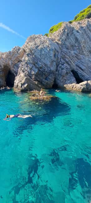 Blue Cave-Green caves-Lopud Sandy beach - tour with drink - Practical planning for the marina and boat