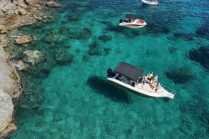 BLUE CAVE&GREEN CAVES /ŠUNJ beach Speedboat tour- WITH DRINKS - The Blue Cave on Kolocep