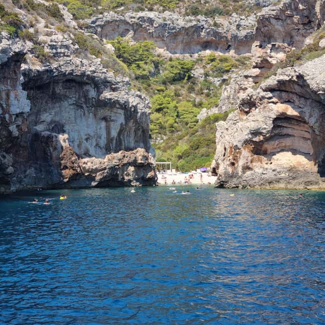 Blue Cave & Island Treasures: Komiža & 5 Gems Boat Tour - Guides, equipment, and the feel of the day