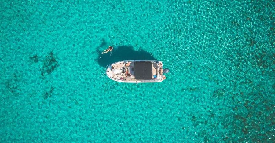 Blue Cave, Mamma Mia and 5 top destinations: From Trogir - The long run from Trogir to the outer islands