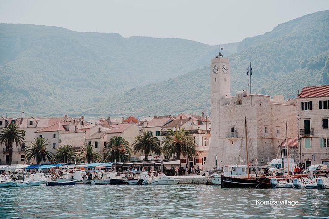 Blue cave, Mamma Mia and Hvar, 5 islands speedboat tour - Swimming into Stiniva Cove