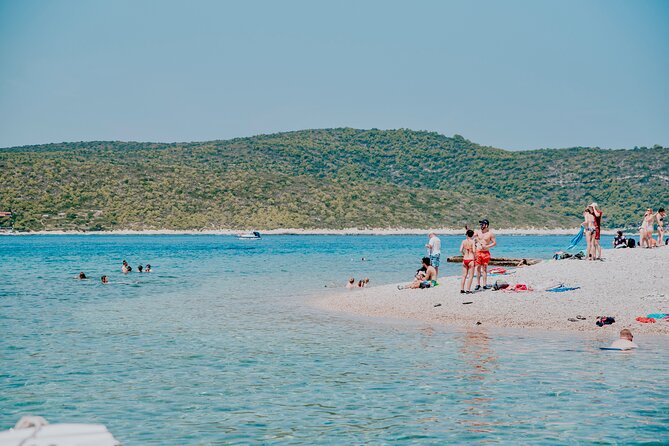 Blue cave, Mamma Mia and Hvar, 5 islands speedboat tour - What the boat ride really feels like