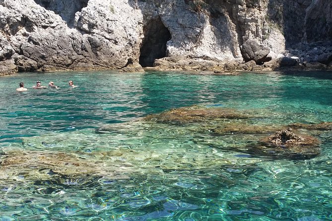 BLUE CAVE private speedboat tour with drinks - Meeting at Dubrovnik West Harbour