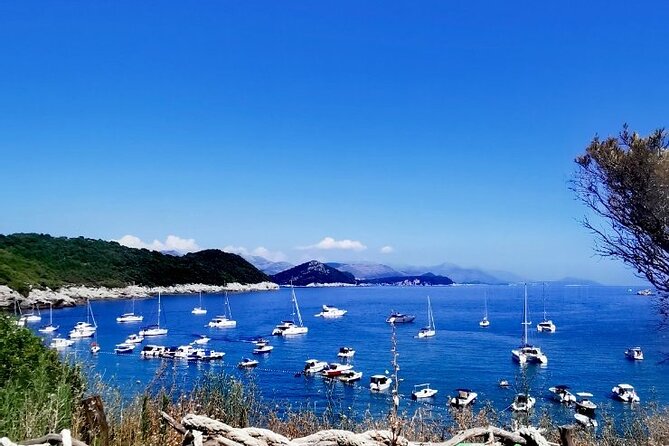 Blue & Green Cave Experience: Drinks, Snorkeling & Šunj Beach - Lopud and the long pause at Šunj Beach