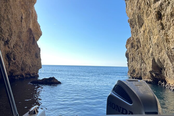 Blue & Green Cave,Sunj beach Small Group Tour with Speedboat - Morning or afternoon: choose based on your priorities
