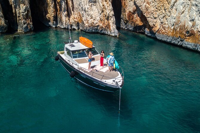 Blue & Green cave tour with yacht from town Hvar - Pakleni Islands provide the relaxed finish