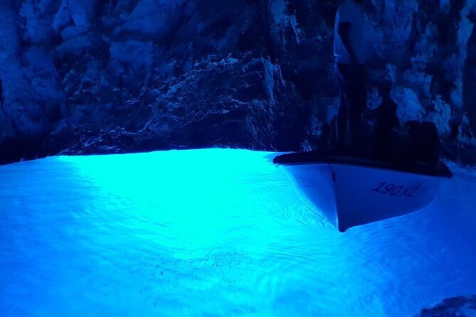 Blue & Green Cave Vis Island and Pakleni Islands Private Day Trip from Hvar - Why this private Hvar boat day works so well