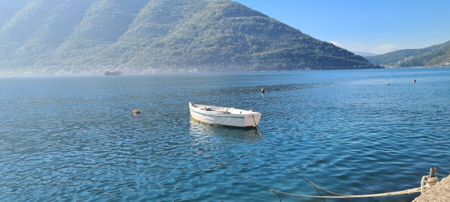 Blue Sea & Black Mountains - Montenegro - FAQ