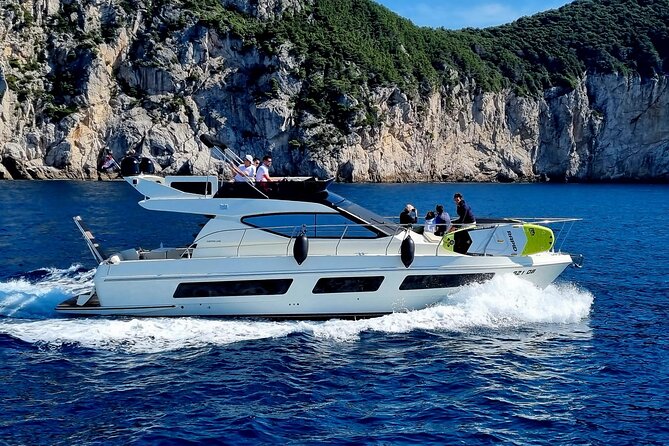 Boat discovery: private one-day Korčula adventure - Food, drinks, and the onboard feel