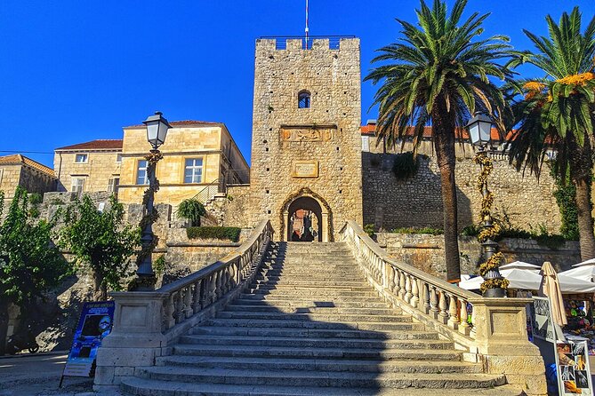 Boat discovery: private one-day Korčula adventure - The Dubrovnik pickup and the morning ride
