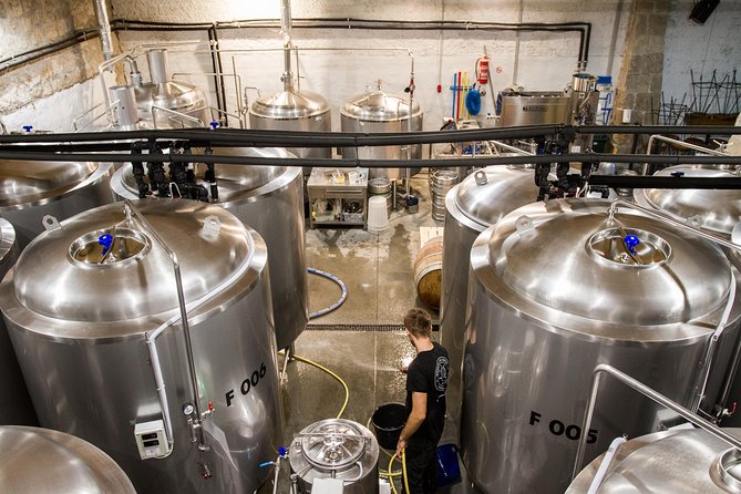 Brewery Tour with Food included - Food that makes the tasting more useful
