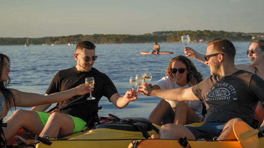 Cape Kamenjak: Sunset Kayak/SUP Wine Tour - FAQ