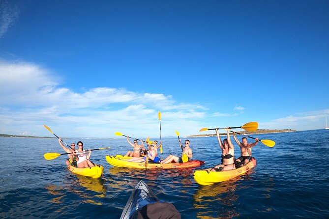Cave Adventure near Pula by Kayak - Returning by Šekovac islet