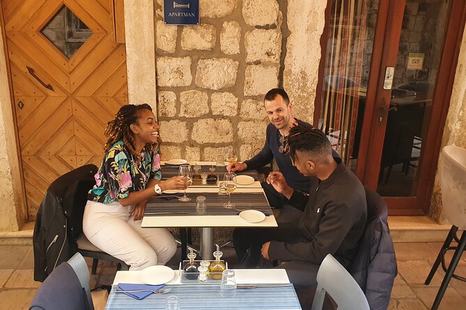 Classic Tour with Wine Tastings from Dubrovnik - What the small group changes