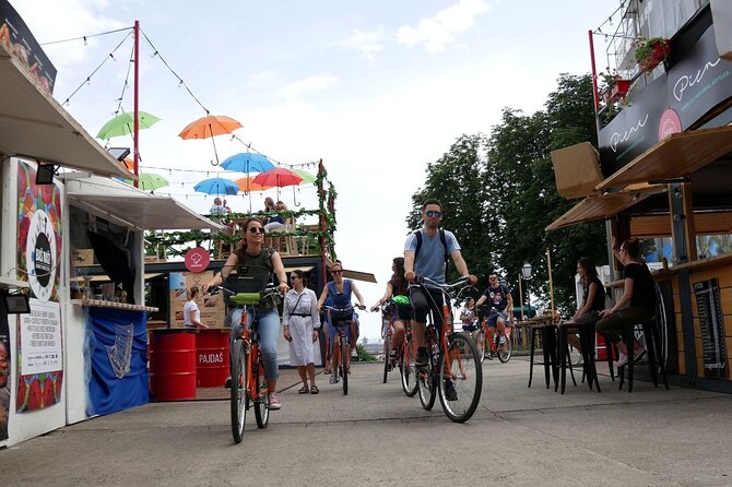 Classic Zagreb Bike Tour - Bikes, helmets, and road comfort