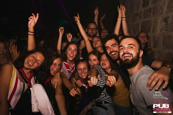 Columbo Pub Crawl Dubrovnik - Elyx Night Club and the 40-Minute Open Bar