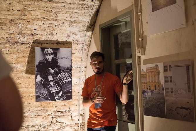 Communism & Croatian Homeland War Tour - Entering Tunel Grič and Zagreb’s wartime shelter