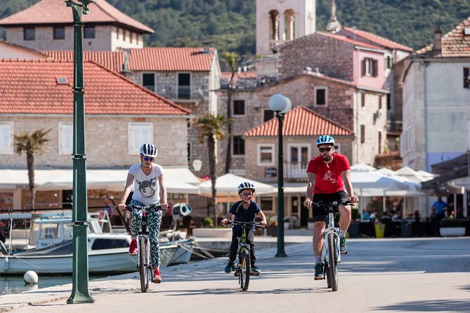 Cycle Hvar Tour - Jelsa offers a coffee break and a change of scenery