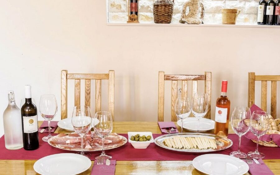 Dalmatian Delights: Food & Wine Tour from Split or Trogir - A short ride to Dubrava and Ranch Rak