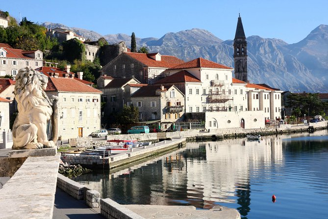 Day trip to Montenegro from Dubrovnik - Kotor Old Town and the UNESCO setting