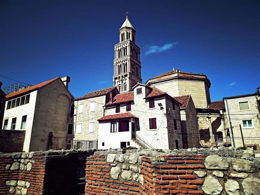 Diocletian's Palace and Old Town SMALL GROUP Walking Tour - Key points at a glance