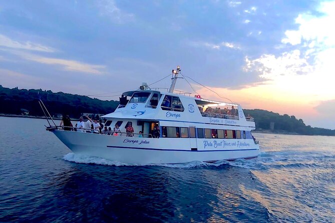 Dolphin Watching & Sunset Boat Tour With Dinner and Drinks - Veliki Brijun, old villas, and island history