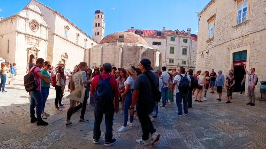 Dubrovnik: 1.5-Hour Guided Old Town Walking Tour - Rector’s Palace and the Republic of Ragusa