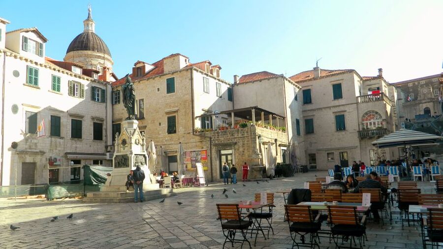Dubrovnik: 1.5-Hour Guided Old Town Walking Tour - The Old Port and Dubrovnik’s Maritime Story