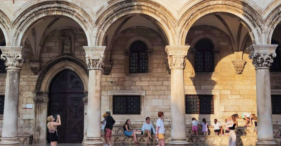 Dubrovnik: 2h Old Town Private Guided Tour - Side streets beyond the main route