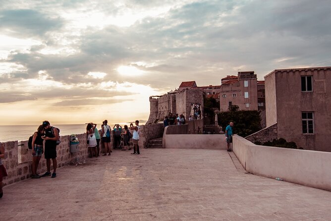 Dubrovnik: 3 Hour Private Tour - Old Town & City Walls - Luza Square and the landmarks around it