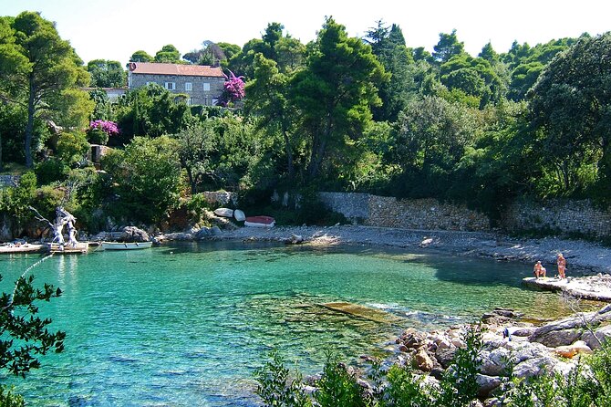Dubrovnik: 3 Islands Boat Tour with Lunch & drinks(FR, ES, EN) - Key points to know before booking