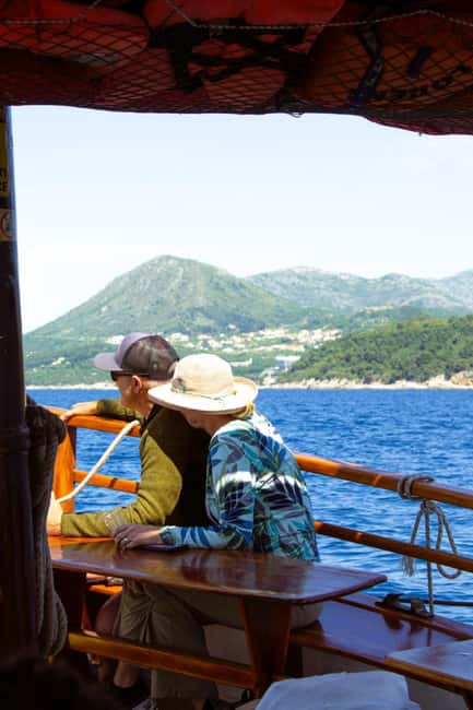 Dubrovnik: 6 hours Blue cave & Elaphiti with optional lunch - What to pack for the six hours
