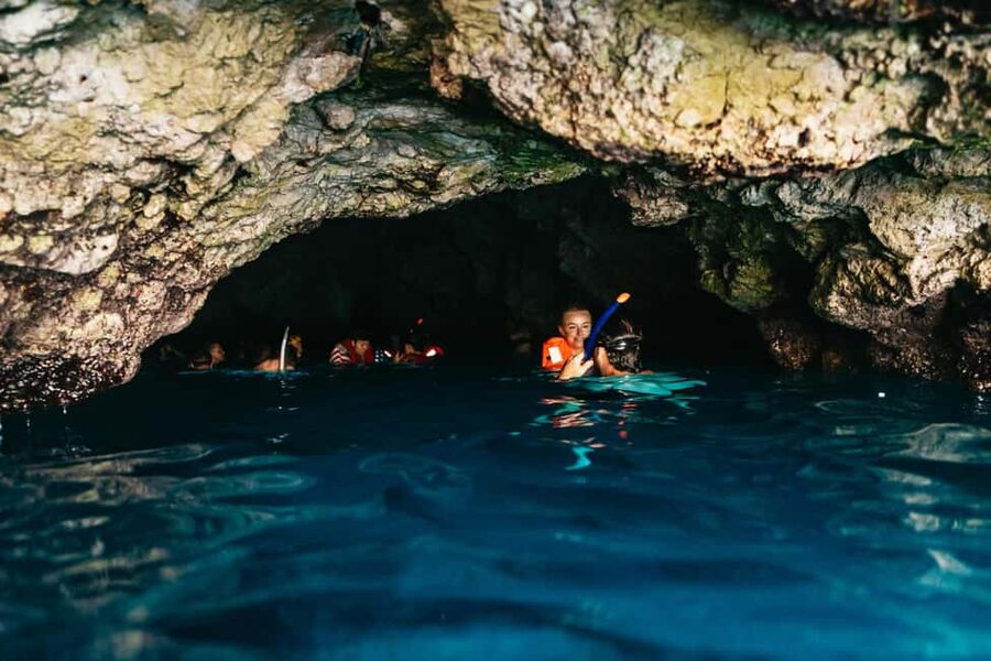 Dubrovnik: Blue Cave and Elafit Small Group Boat Exploration - Entering the Blue Cave at Koločep