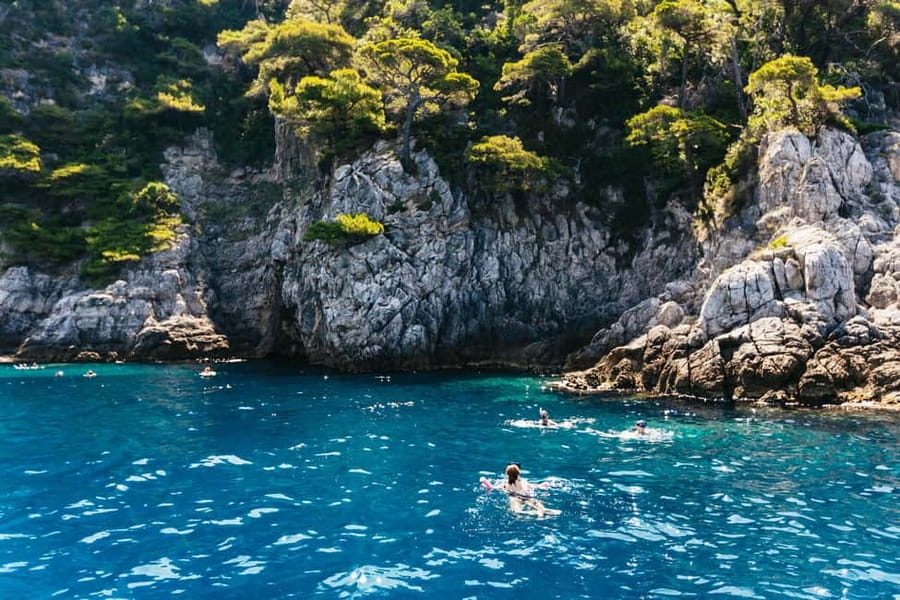 Dubrovnik: Blue Cave and Elafit Small Group Boat Exploration - Meeting at Lapadska Obala 4