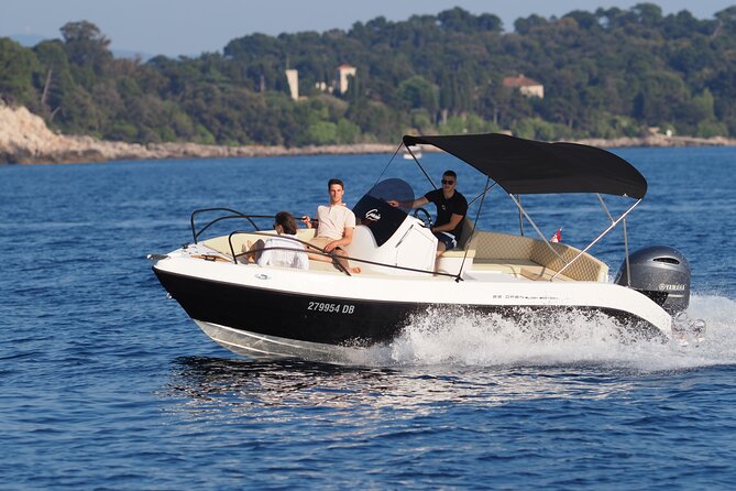 Dubrovnik:Blue cave and sandy beach Sunj with a private speedboat - Who will enjoy this outing most?